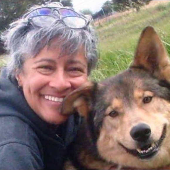 Meet your Posher, Karen - Picture 1 of 1